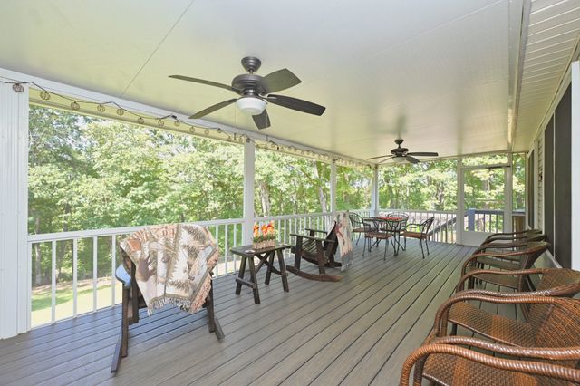 307 Dorris Ct, Hendersonville, TN 37075