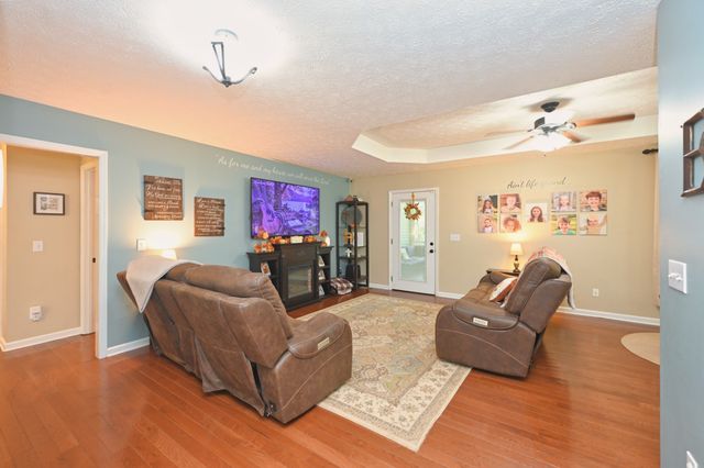 307 Dorris Ct, Hendersonville, TN 37075