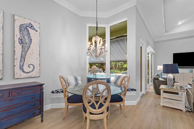 19060 SE KOKOMO Lane N, Jupiter, FL 33458
