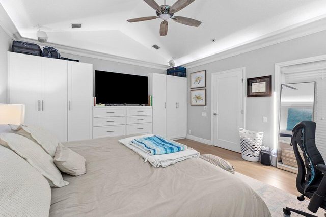 19060 SE KOKOMO Lane N, Jupiter, FL 33458