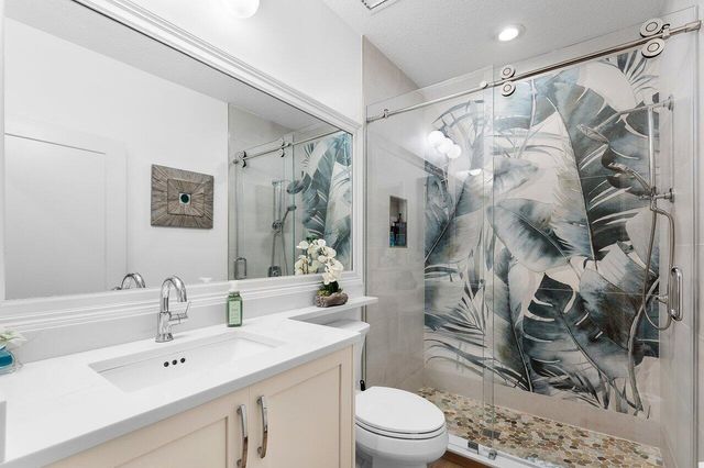 19060 SE KOKOMO Lane N, Jupiter, FL 33458