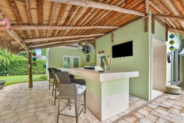 19060 SE KOKOMO Lane N, Jupiter, FL 33458