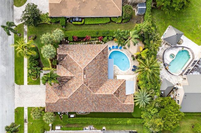 19060 SE KOKOMO Lane N, Jupiter, FL 33458