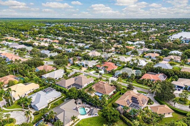 19060 SE KOKOMO Lane N, Jupiter, FL 33458