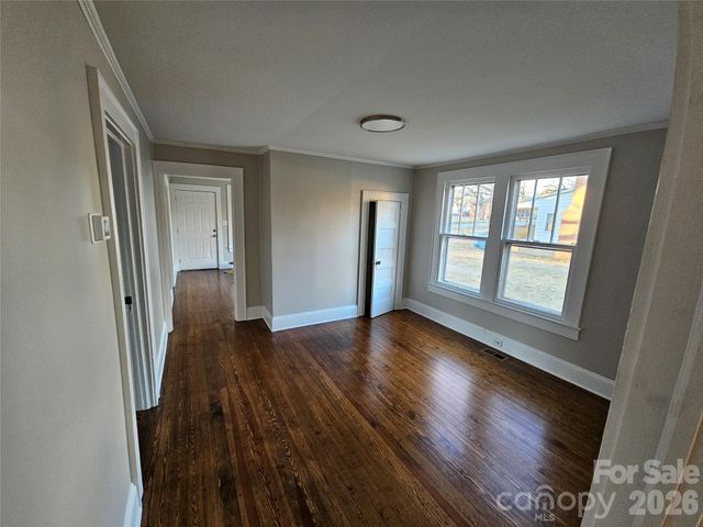 515 26th Street SW, Hickory, NC 28602