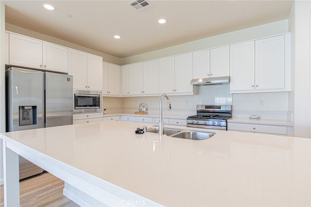 1562 Mckimball, Perris, CA 92570