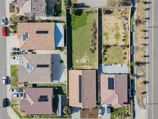 1562 Mckimball, Perris, CA 92570