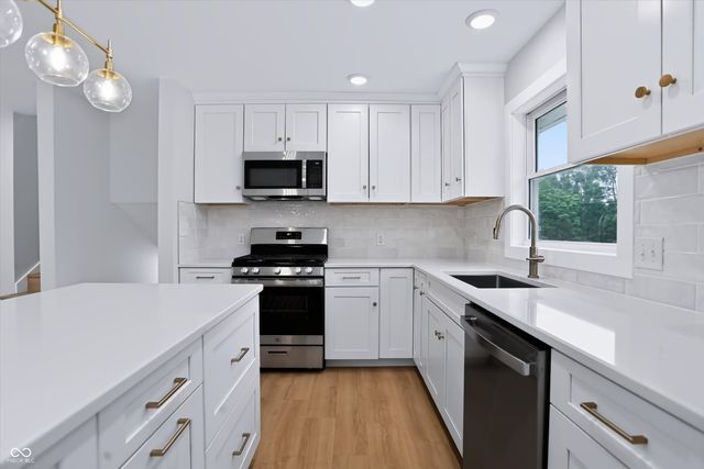 620 N Staats Drive, Bloomington, IN 47408