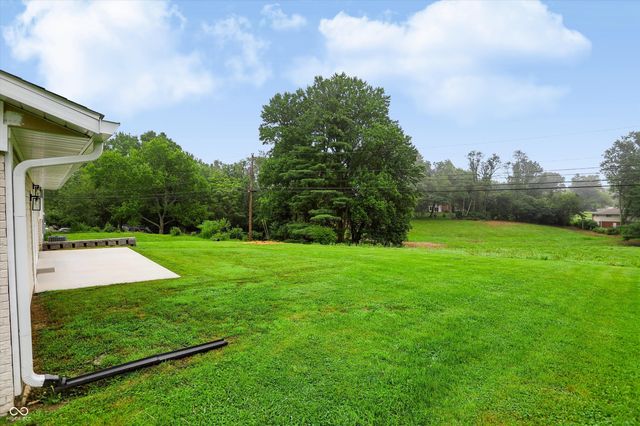 620 N Staats Drive, Bloomington, IN 47408