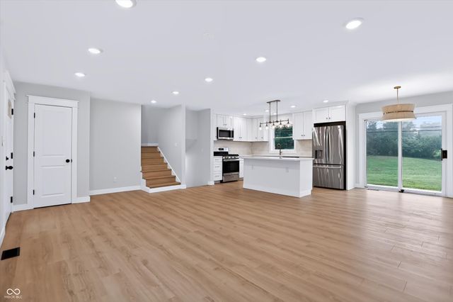 620 N Staats Drive, Bloomington, IN 47408