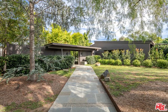 4620 Rubio Avenue, Encino, CA 91436