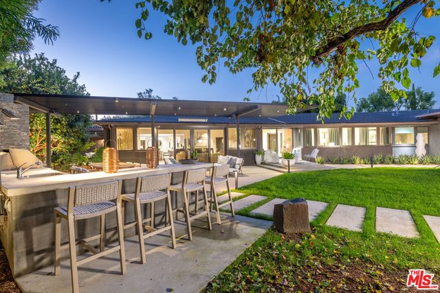 4620 Rubio Avenue, Encino, CA 91436