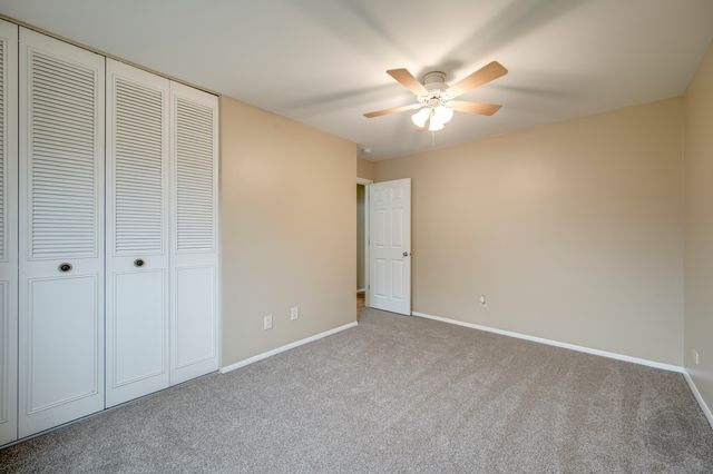 46 Ingleshire Road, Montgomery, IL 60538