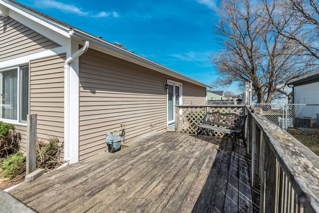 46 Ingleshire Road, Montgomery, IL 60538