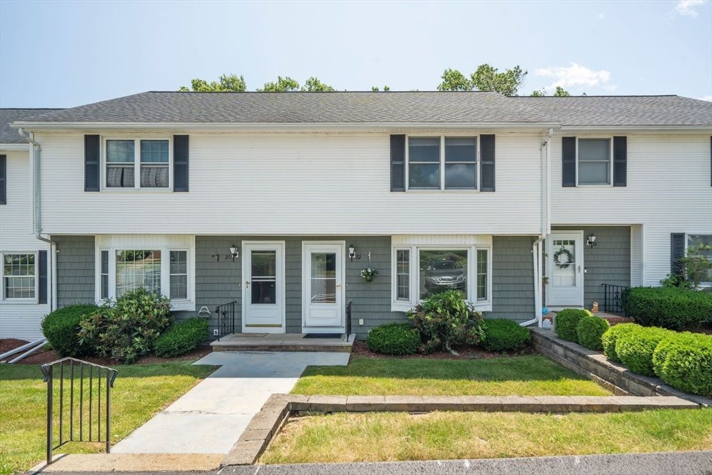 22 Brandee 22, Methuen, MA 01844