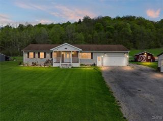 6840 Creek Road, Lincoln, NY 13421