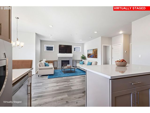 18600 Sw BLUEBIRD Ln, Beaverton, OR 97003