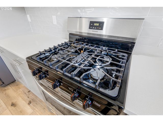 18600 Sw BLUEBIRD Ln, Beaverton, OR 97003