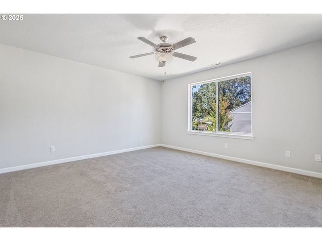 18600 Sw BLUEBIRD Ln, Beaverton, OR 97003