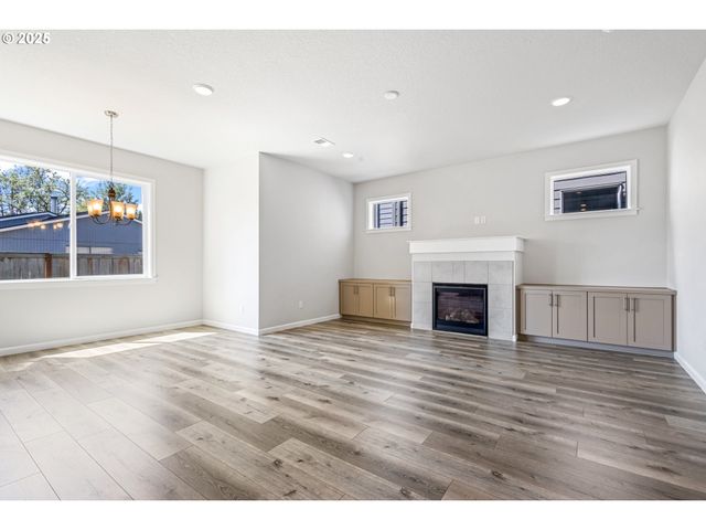 18600 Sw BLUEBIRD Ln, Beaverton, OR 97003