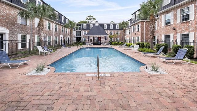 361 N Post Oak Lane 341, Houston, TX 77024