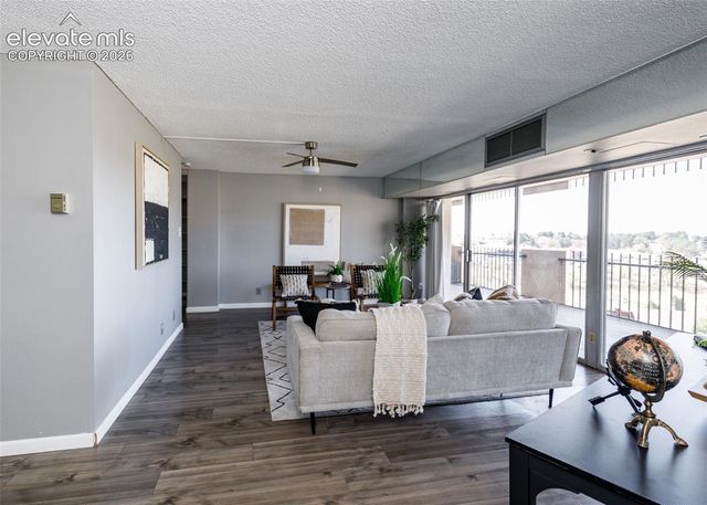 411 Lakewood Circle B913, Colorado Springs, CO 80910