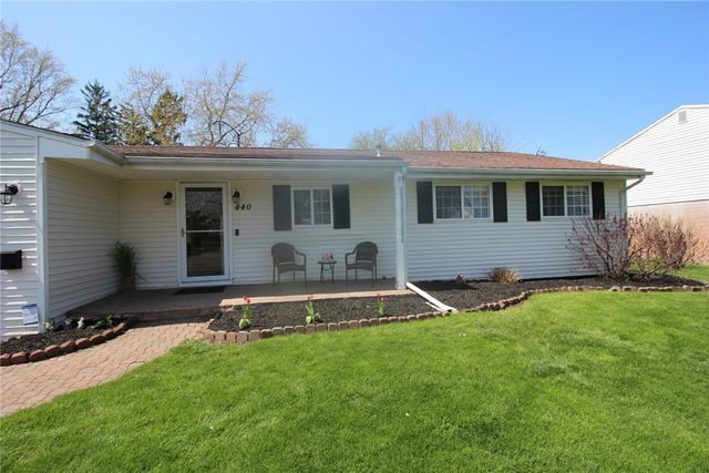 440 El Mar Drive, Greece, NY 14616