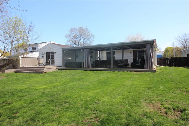 440 El Mar Drive, Greece, NY 14616