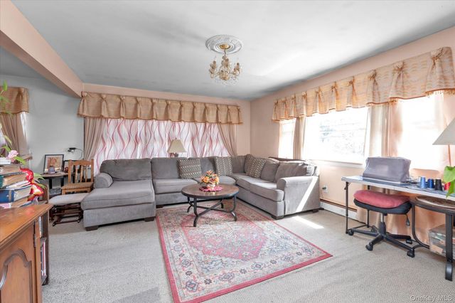 855 Front Street, Uniondale, NY 11553