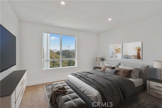 8750 Sepulveda Boulevard 411, North Hills (los Angeles), CA 91343