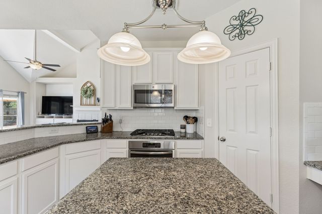 5787 Fawn Court, Haltom City, TX 76137