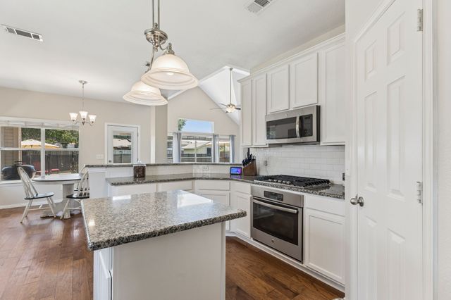 5787 Fawn Court, Haltom City, TX 76137