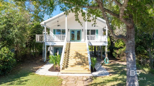 16020 Keeney Drive, Fairhope, AL 36532