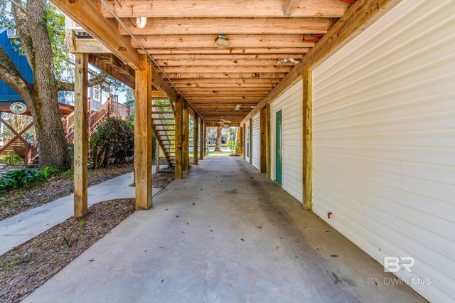 16020 Keeney Drive, Fairhope, AL 36532