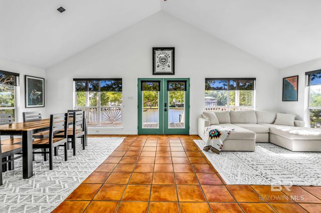 16020 Keeney Drive, Fairhope, AL 36532