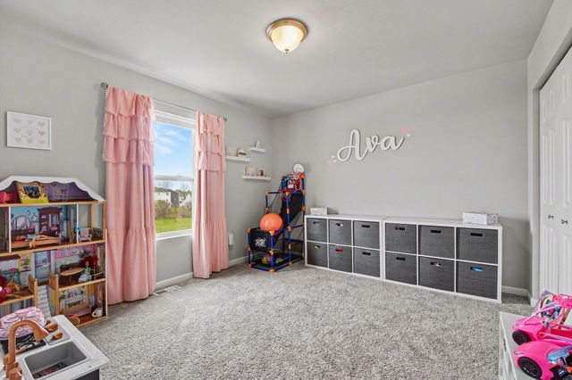 2693 Plover Drive SE, Kentwood, MI 49508