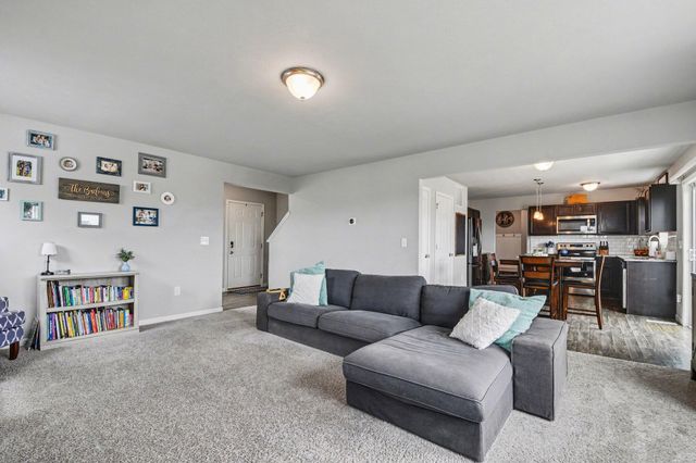 2693 Plover Drive SE, Kentwood, MI 49508