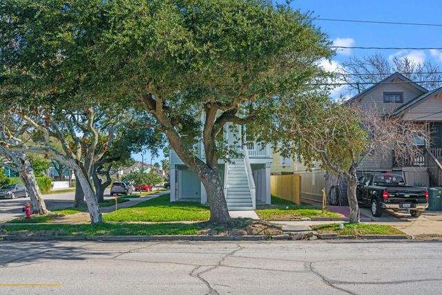 2202 31st Street, Galveston, TX 77550