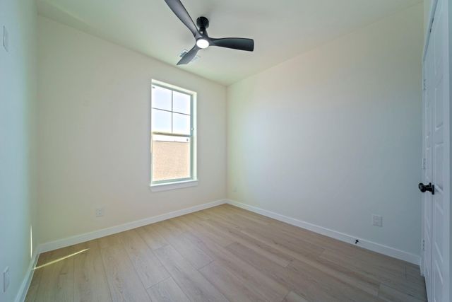 2202 31st Street, Galveston, TX 77550