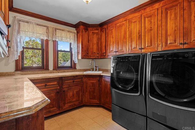 1779 Elevado Road, Vista, CA 92084