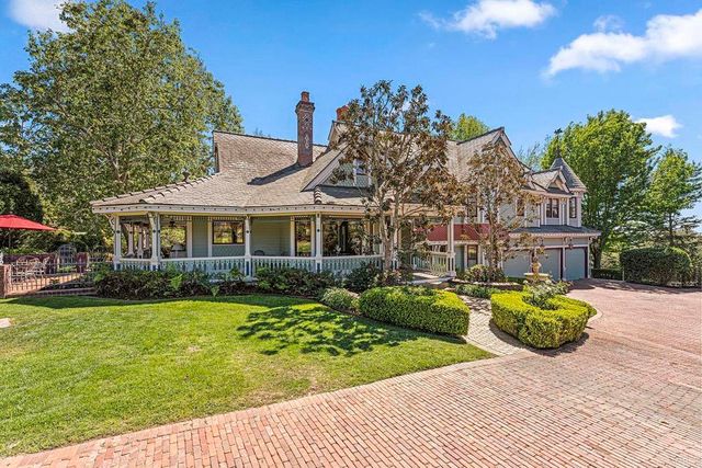 1779 Elevado Road, Vista, CA 92084