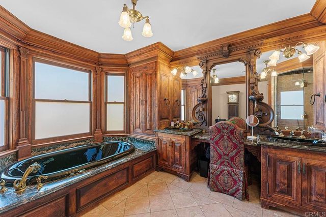 1779 Elevado Road, Vista, CA 92084