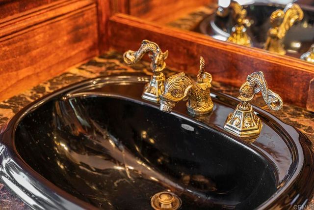 1779 Elevado Road, Vista, CA 92084