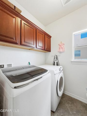 1649 ROCK DOVE Lane, El Paso, TX 79911