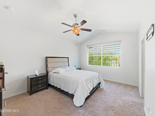 1649 ROCK DOVE Lane, El Paso, TX 79911