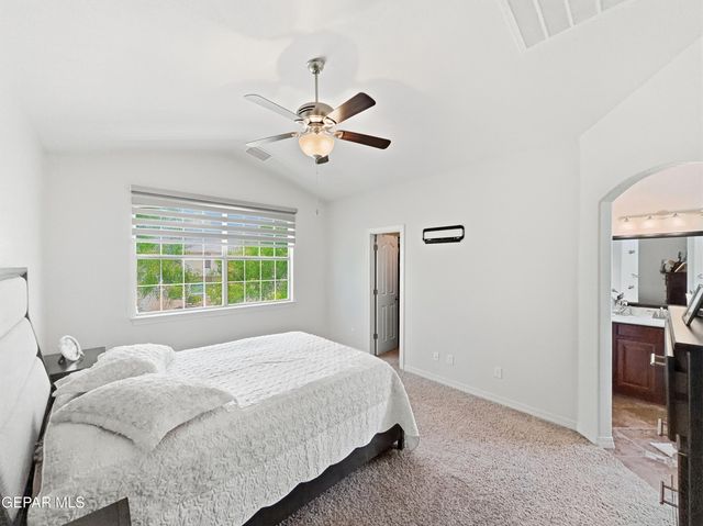 1649 ROCK DOVE Lane, El Paso, TX 79911