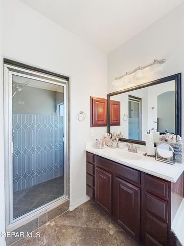 1649 ROCK DOVE Lane, El Paso, TX 79911