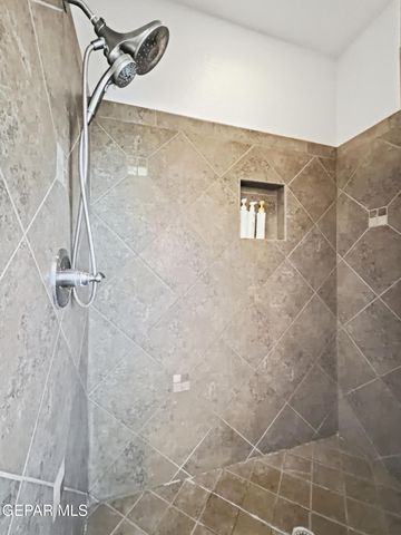 1649 ROCK DOVE Lane, El Paso, TX 79911