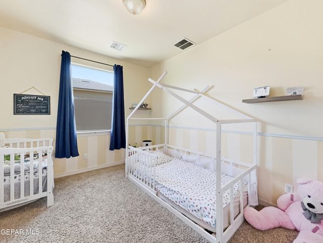 1649 ROCK DOVE Lane, El Paso, TX 79911