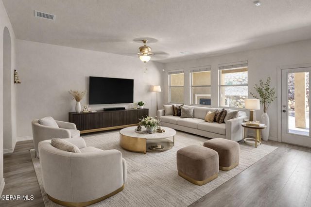 1649 ROCK DOVE Lane, El Paso, TX 79911